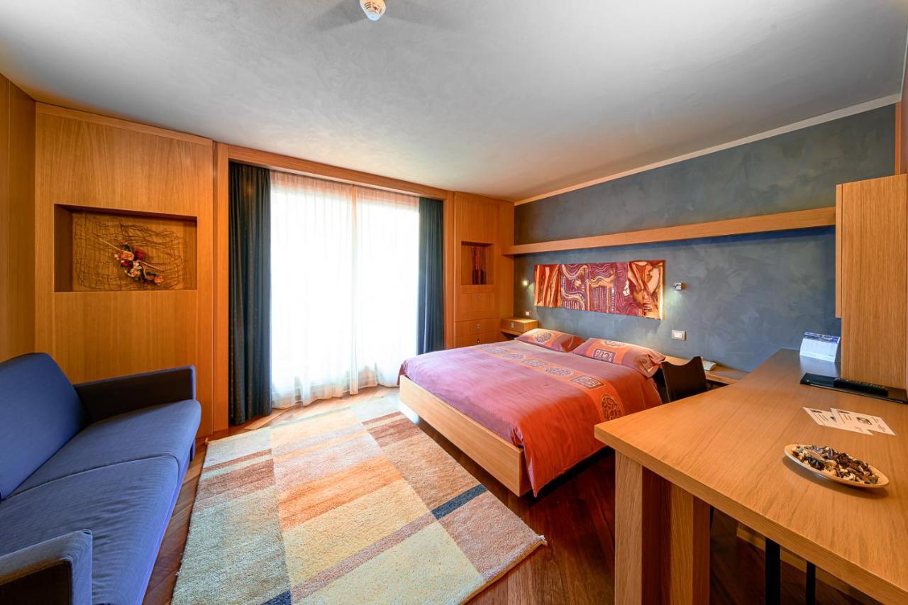 Hotel Ambrosini Aprica Dış mekan fotoğraf